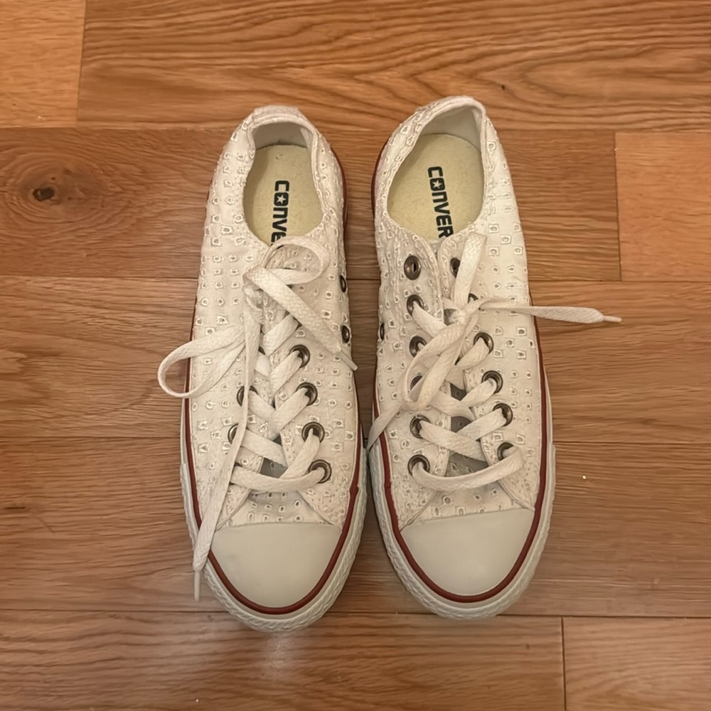 Converse lace low top sneakers